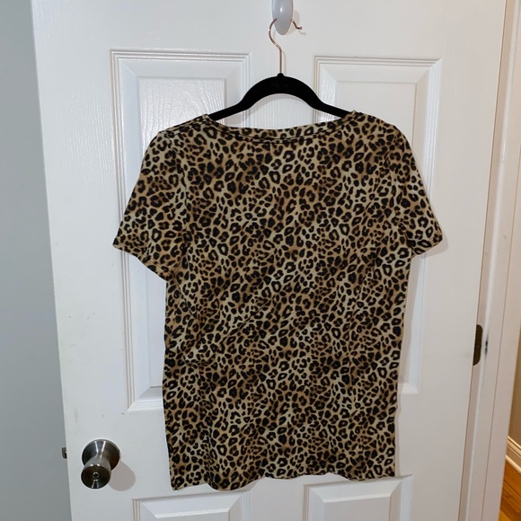 PINK Victoria secret new with tags tee - Picture 3 of 3